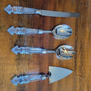 Shannon Crystal by Godinger Versailles 4-piece Elegant Silver & Clear Dining Set